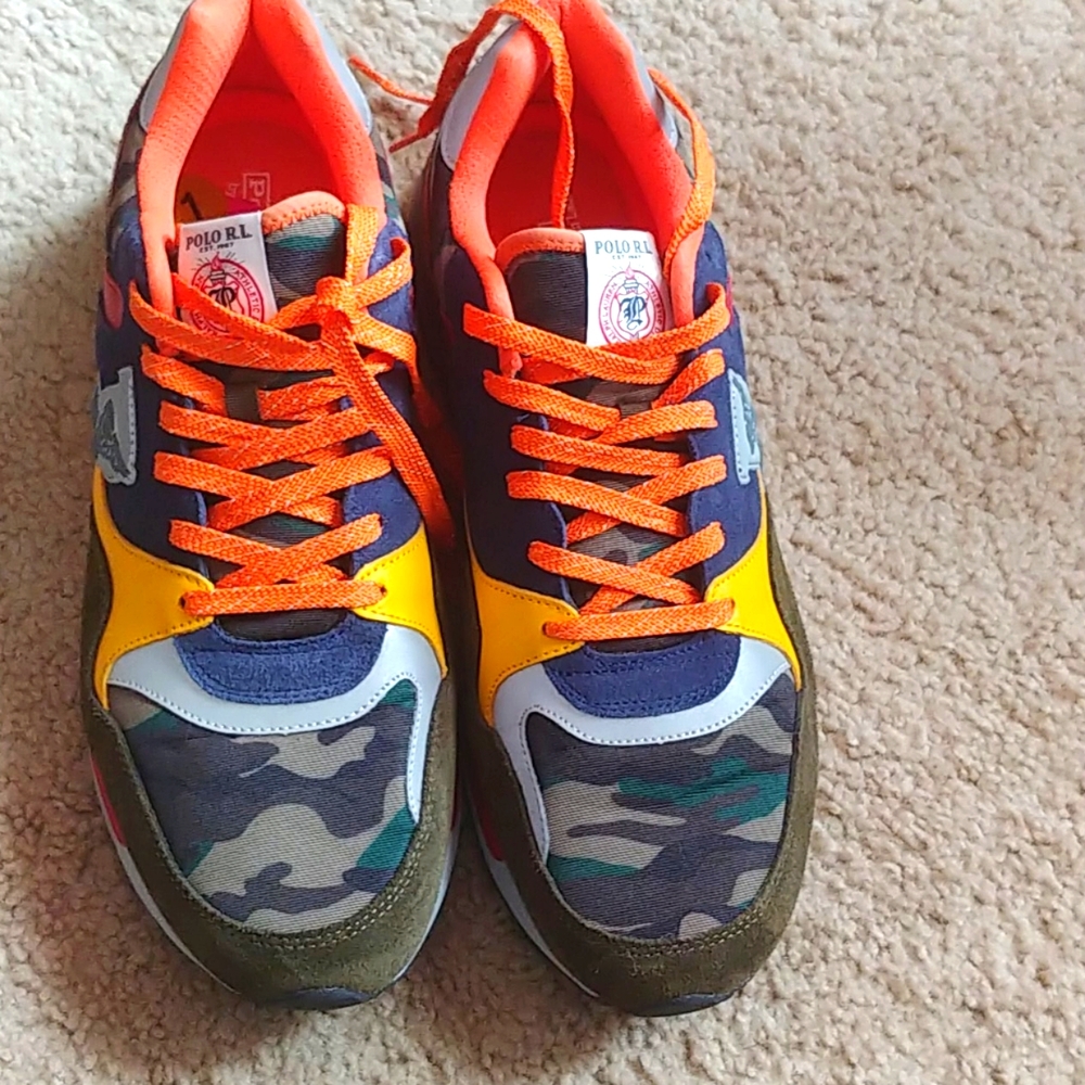 Polo sneakers